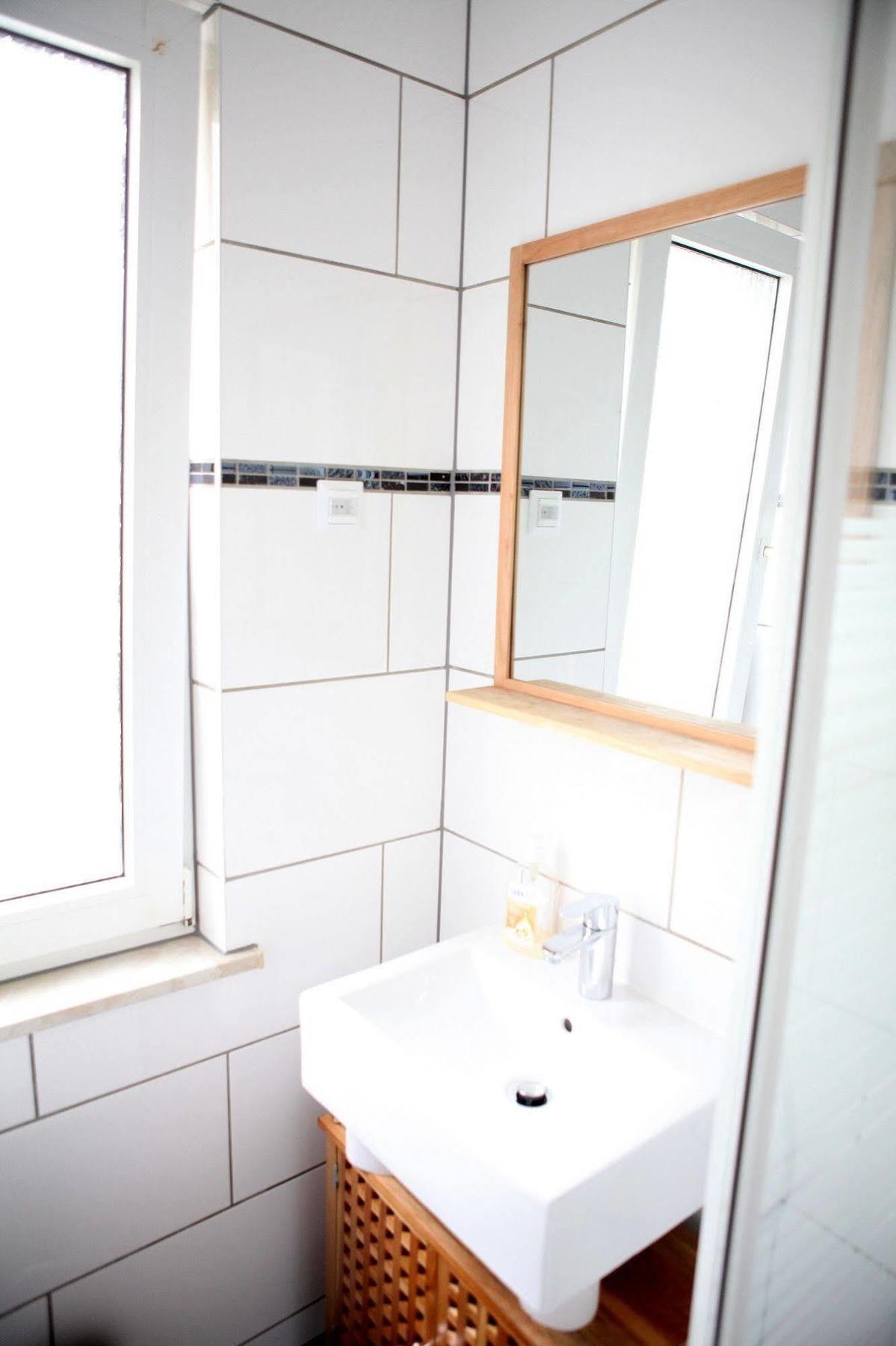 White House Bochum Ehrenfeld Apartment Exterior photo
